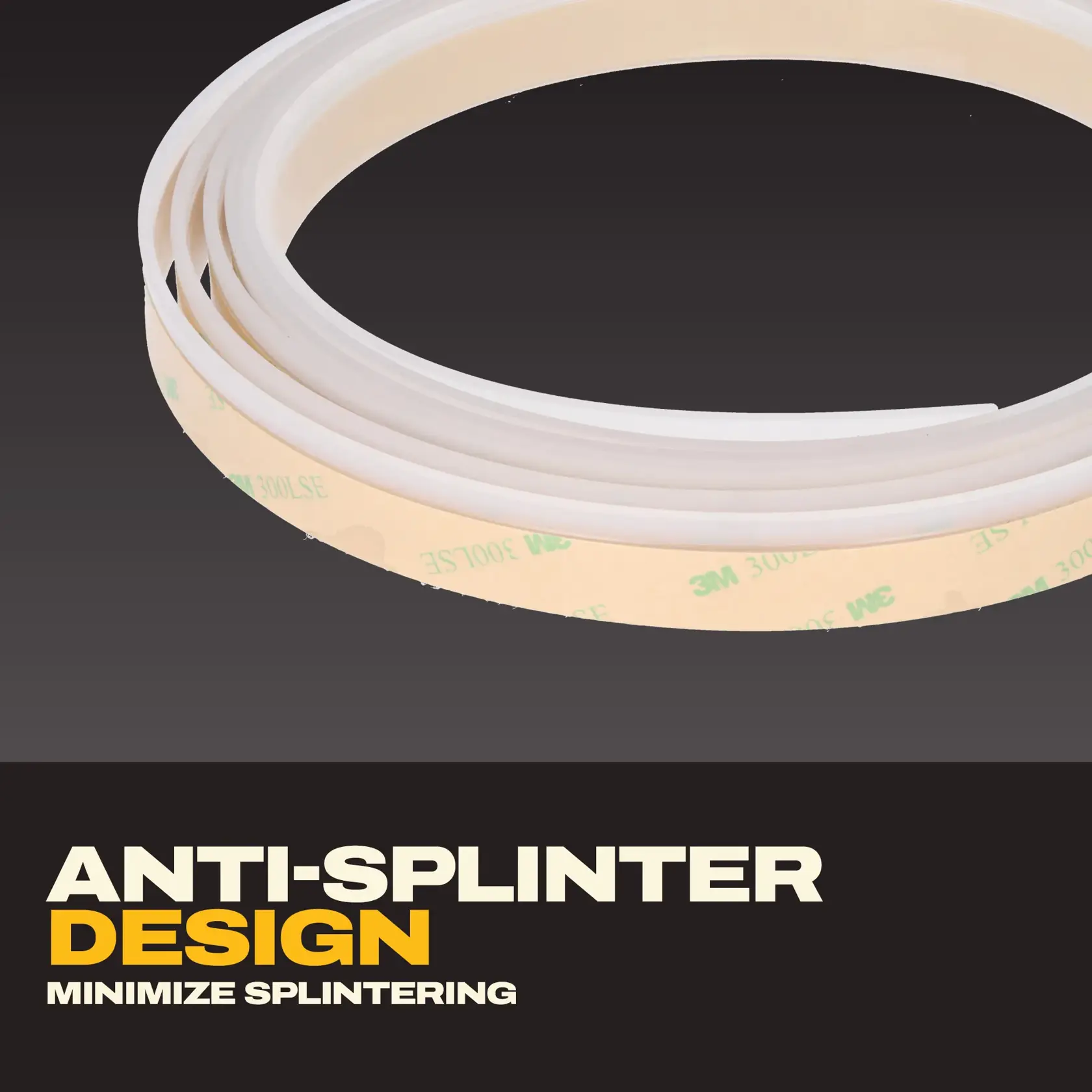 DEWALT DWS5069 ruban flexible transparent avec support adhésif enroulé, angle de photographie produit fond blanc.